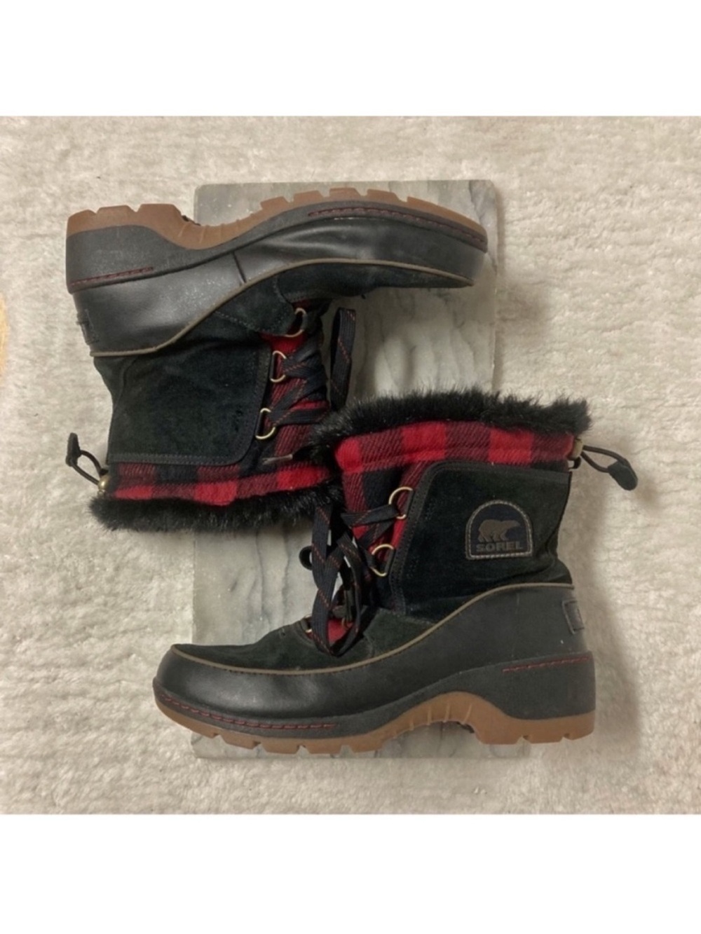 SOREL Tivoli III Waterproof Winter Boots Faux Fur Trim Size 8 Red Black Plaid